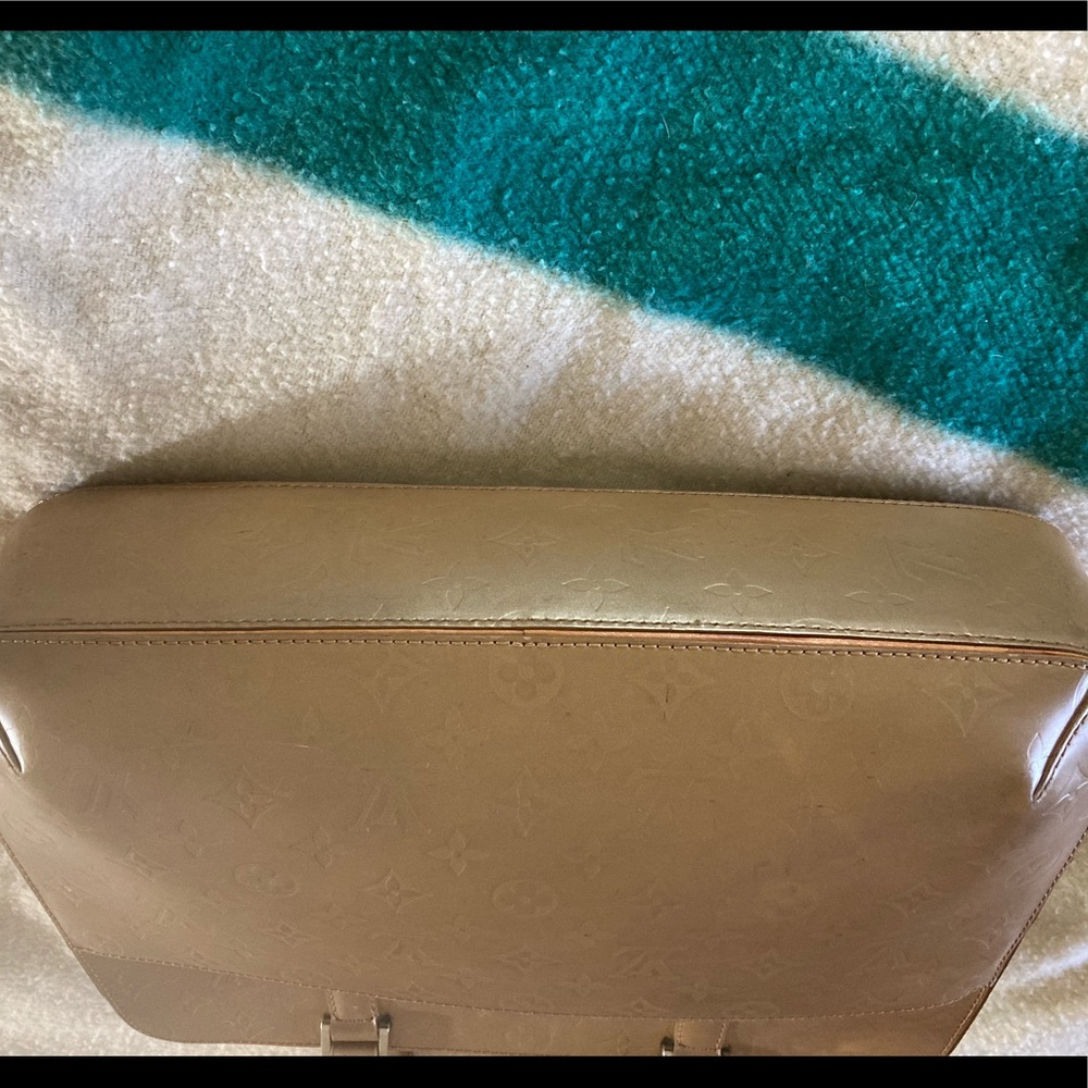 Louis Vuitton Monogram Gold Leather Bag Authentic - Picture 8 of 16